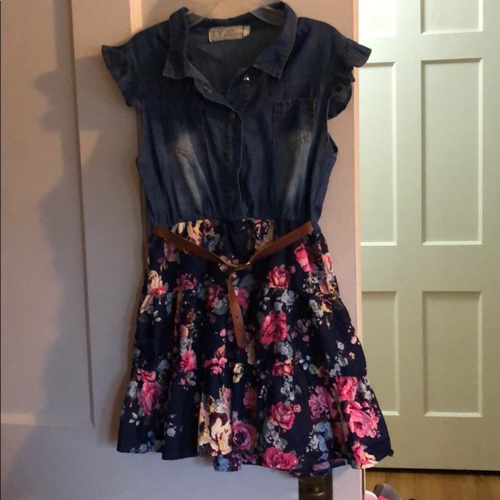 Summer girl dress almost new